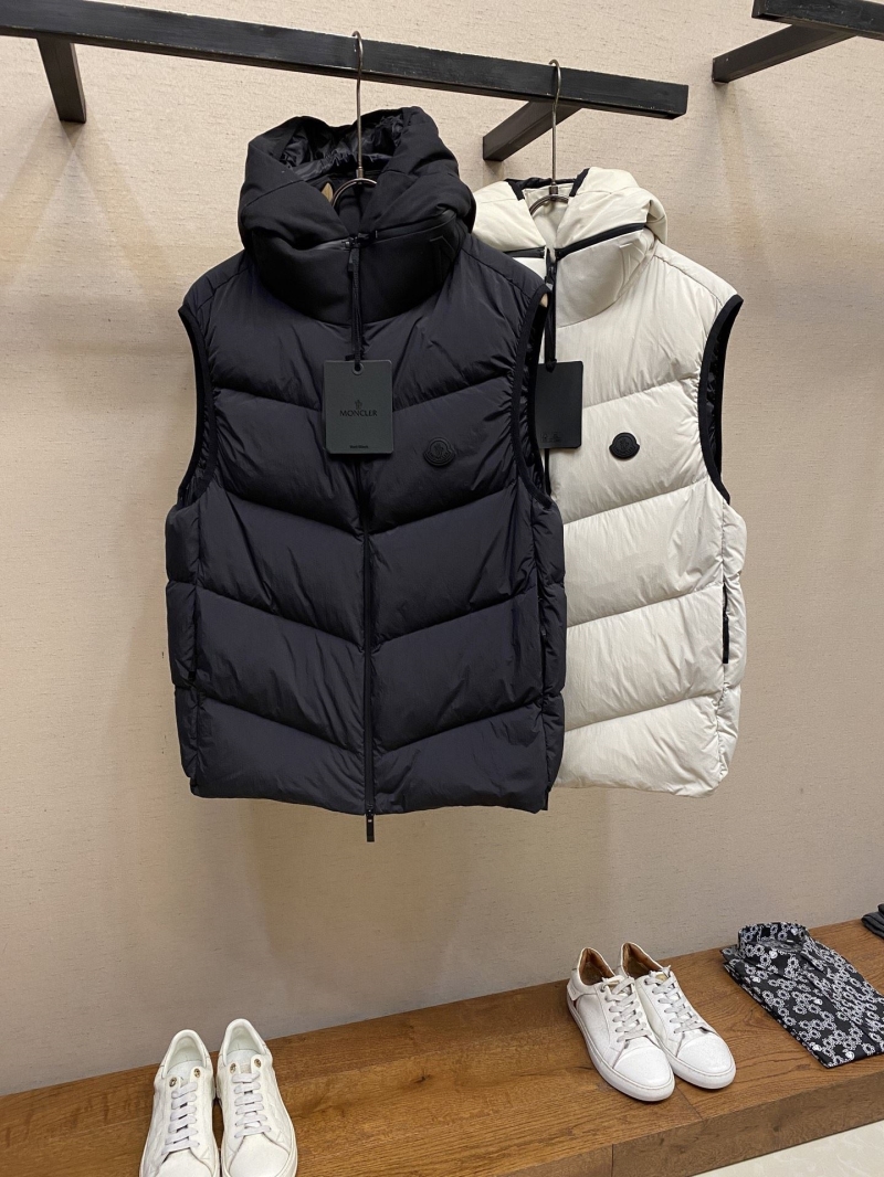 Moncler Down Jacket